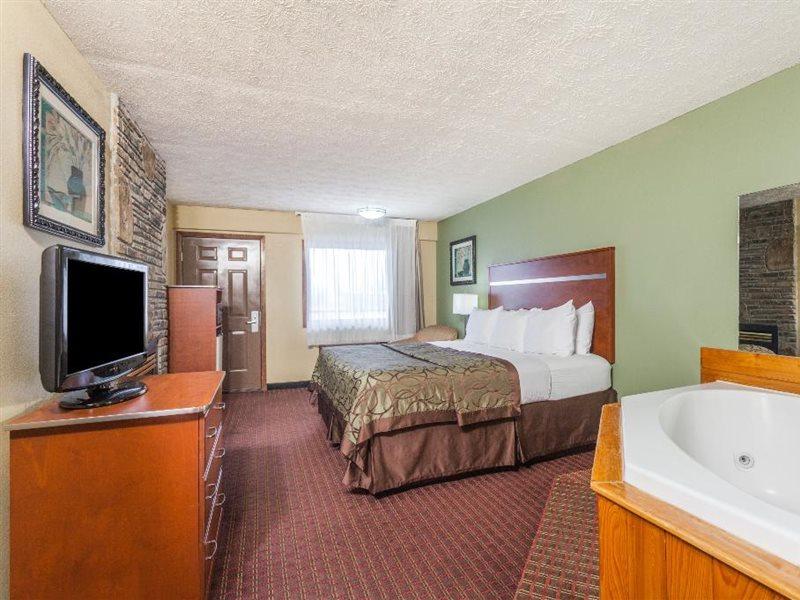 Baymont By Wyndham Pigeon Forge Near Island Drive Hotel Ngoại thất bức ảnh