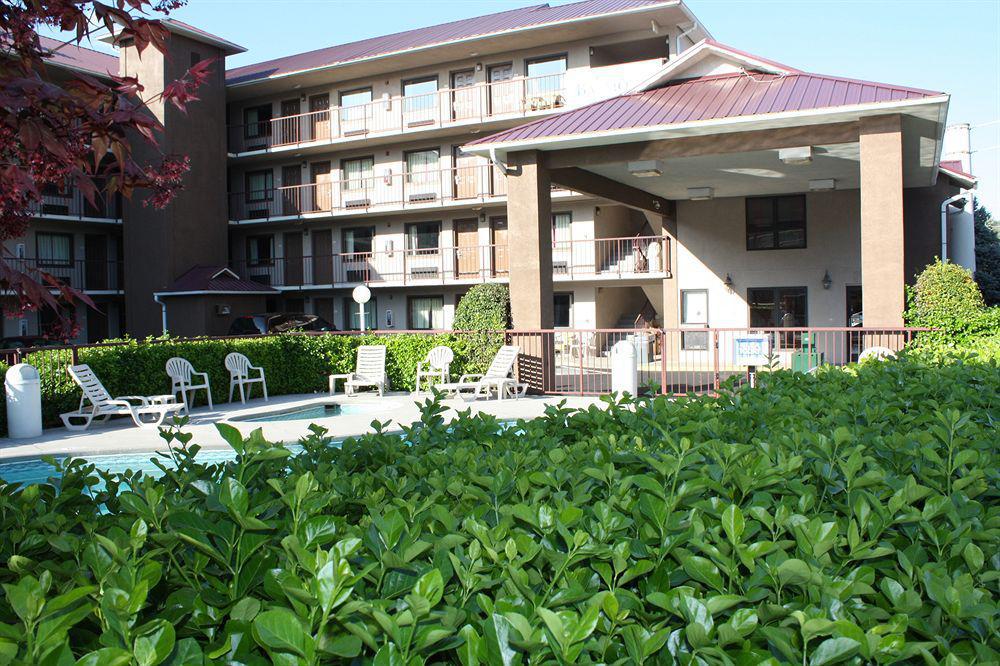 Baymont By Wyndham Pigeon Forge Near Island Drive Hotel Ngoại thất bức ảnh
