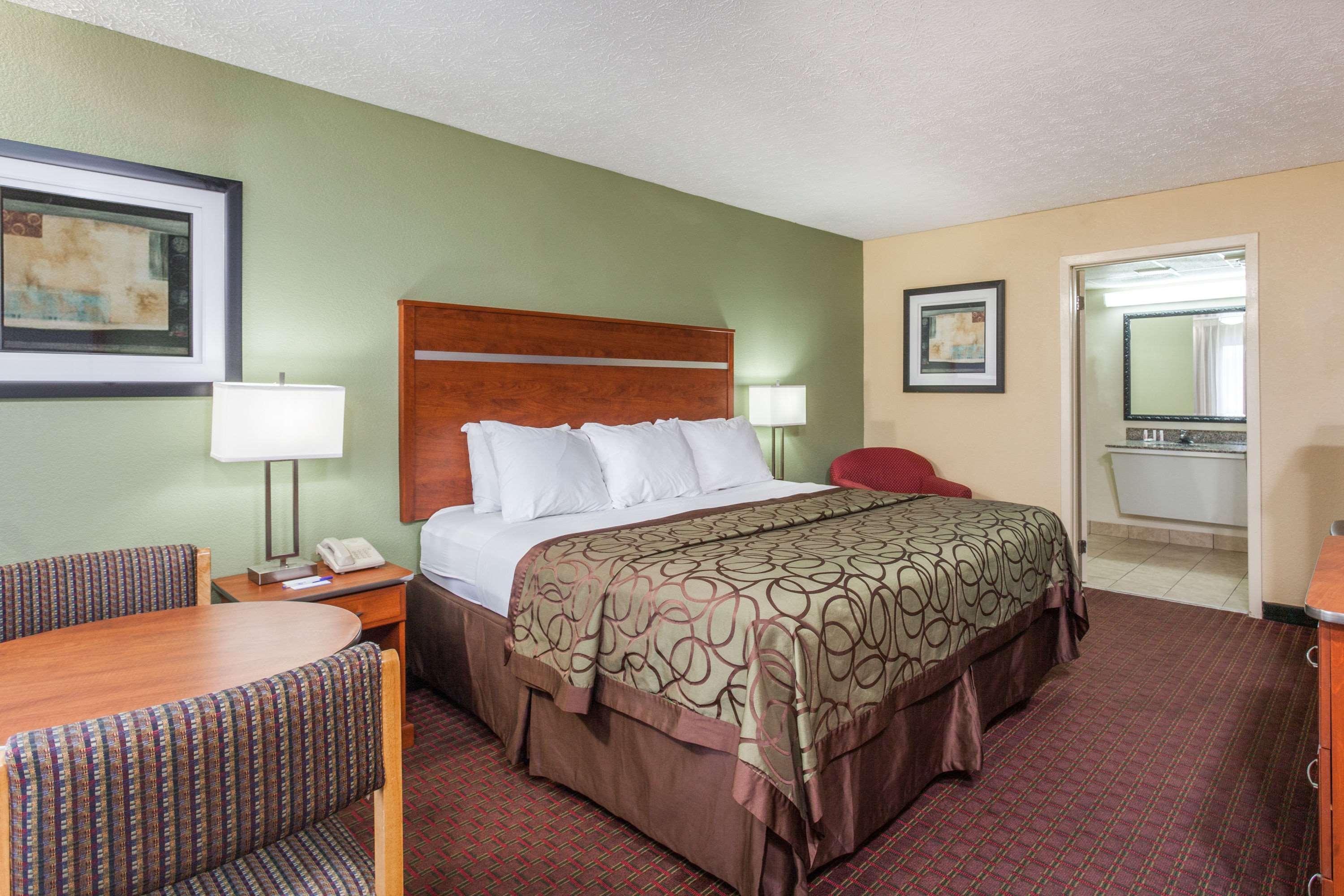 Baymont By Wyndham Pigeon Forge Near Island Drive Hotel Ngoại thất bức ảnh