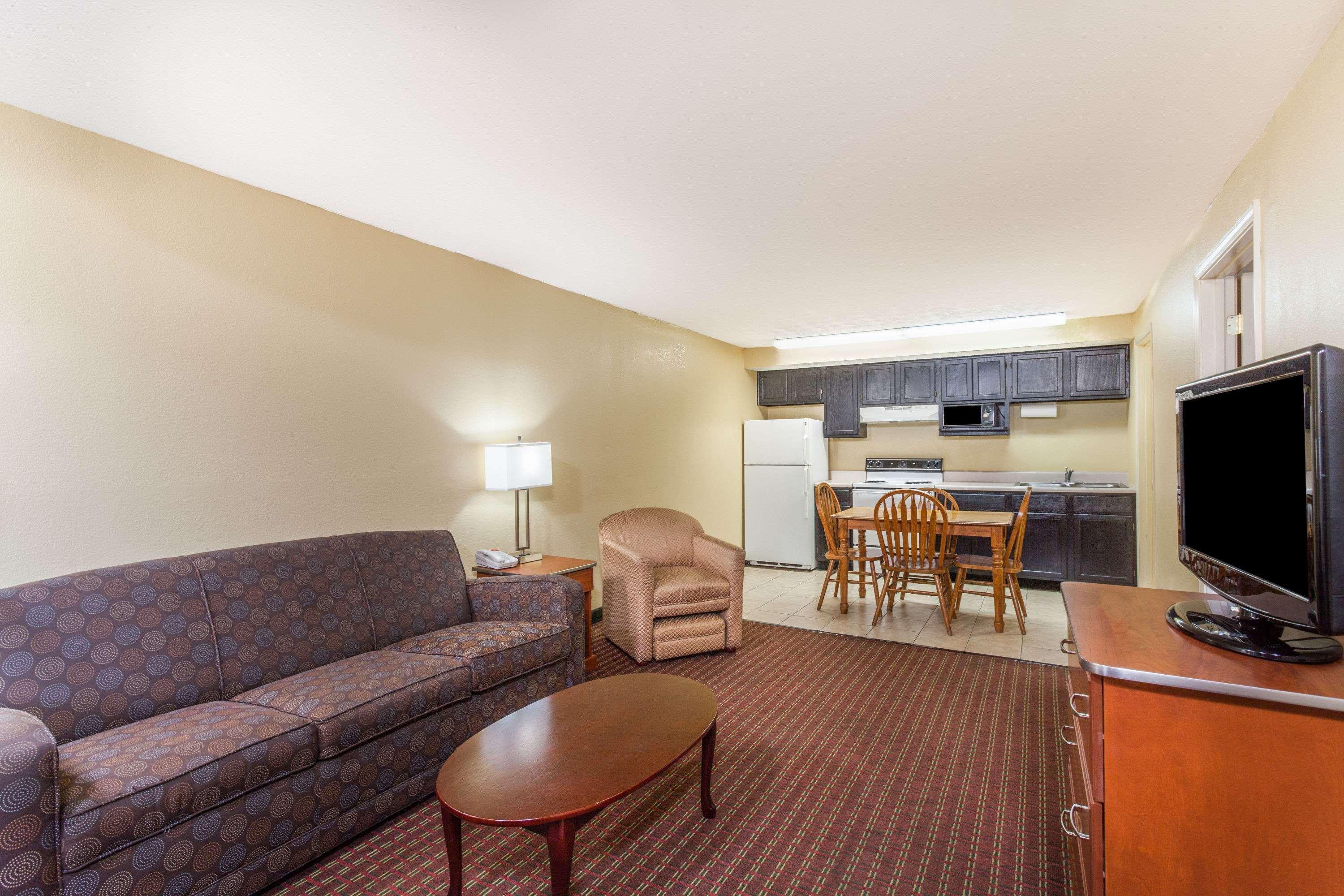 Baymont By Wyndham Pigeon Forge Near Island Drive Hotel Ngoại thất bức ảnh
